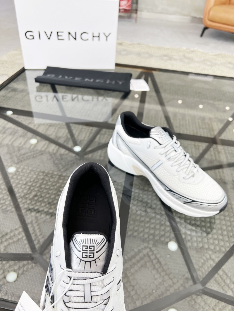 Givenchy Sneakers